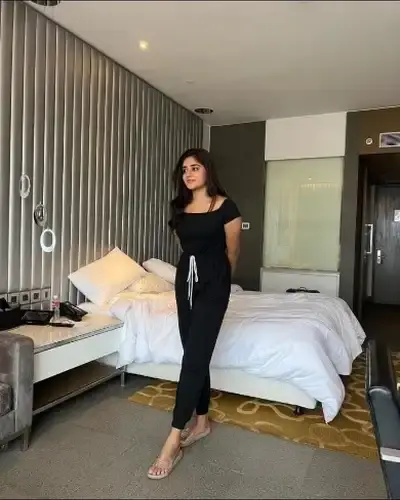 Call Girls Service in Vapi